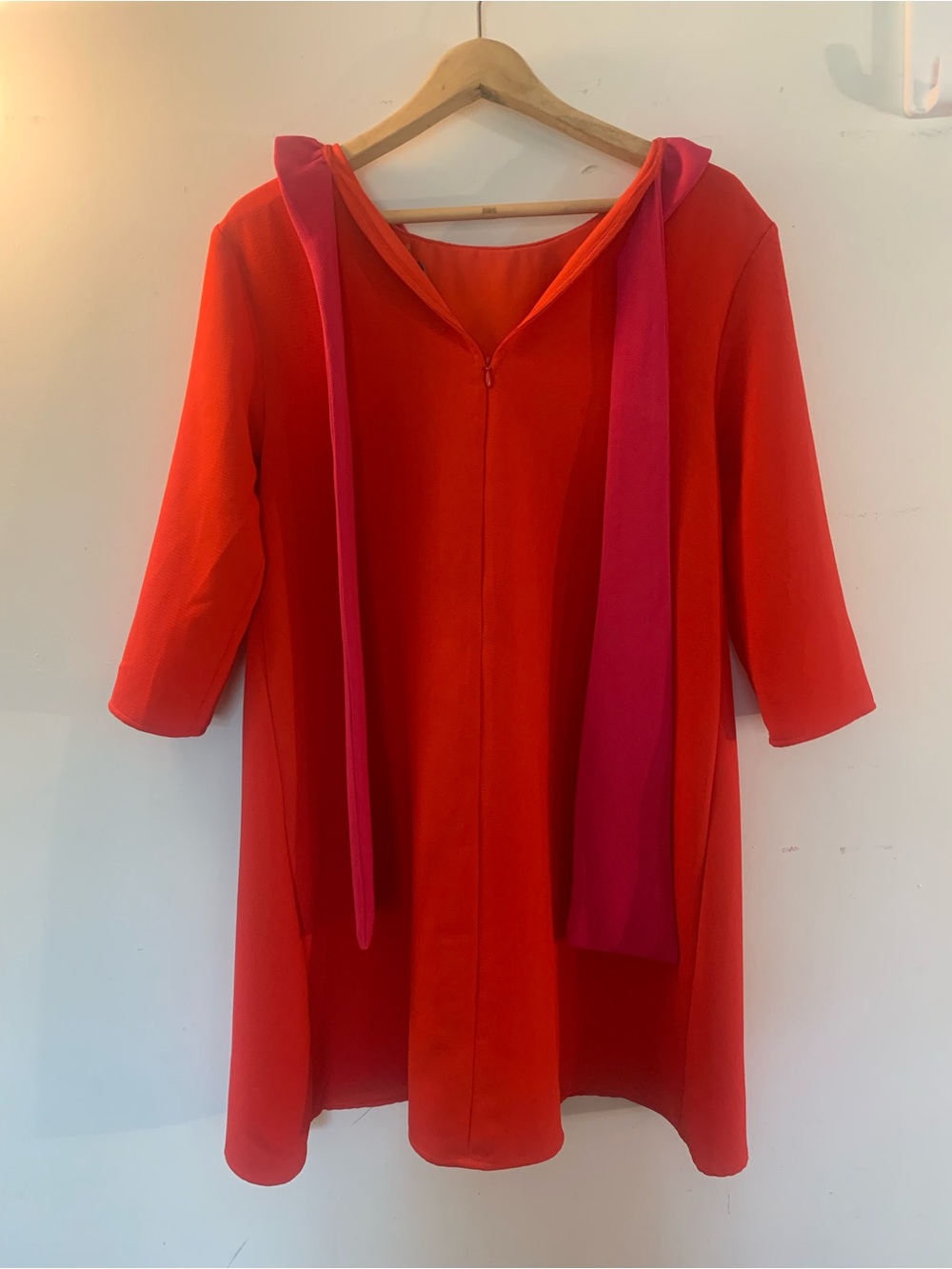 Tuckernuck Pomander Place Daphne Dress M Pink Red Color Block Preppy Party - Picture 6 of 8